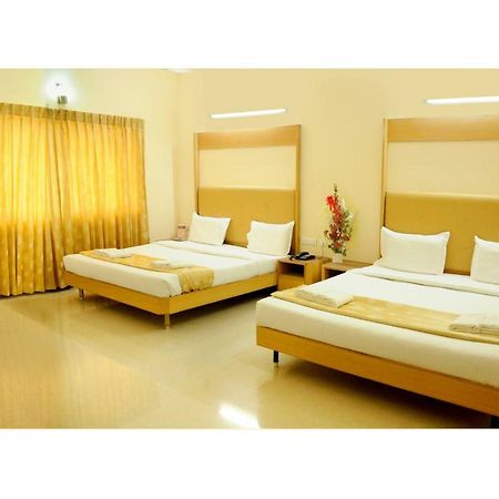Hotel Rajadhane Madurai Exteriör bild