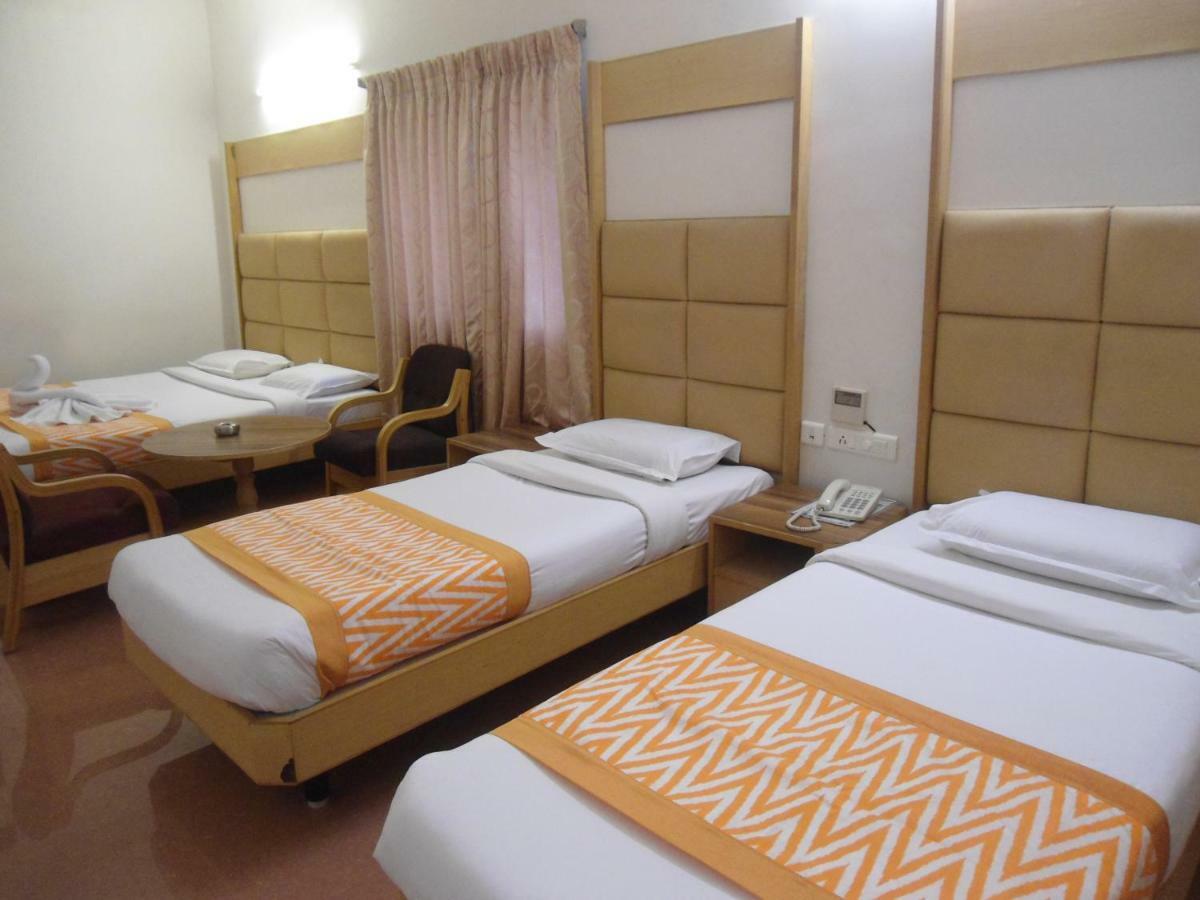 Hotel Rajadhane Madurai Exteriör bild